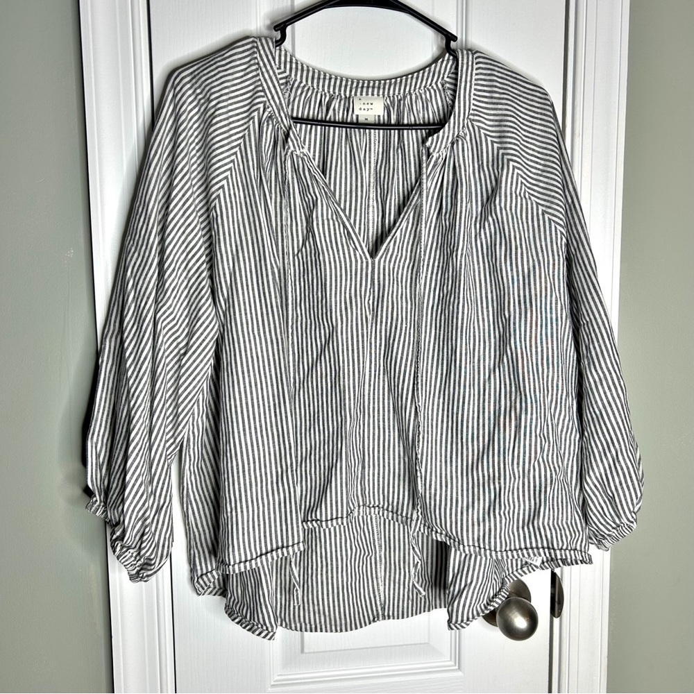 a new day Gray and White Striped Linen Blend Peasant Blouse Top Balloon Sleeves